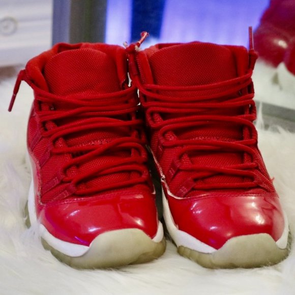 Jordan 11 Retro Win Like 96 - Picture 3 of 3